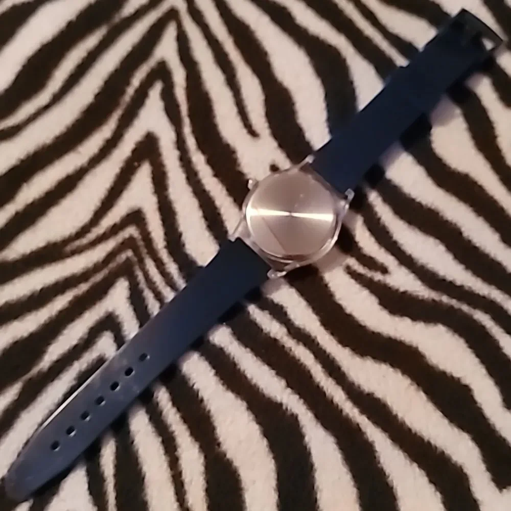 New Planters Peanuts Promotional‎ Watch Wristwatch Analog Blue Band Clear Case
